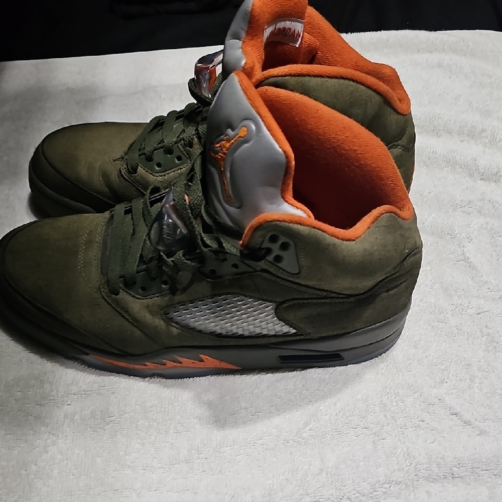 Jordan RETRO 5 Men's GREEN / ORANGE
